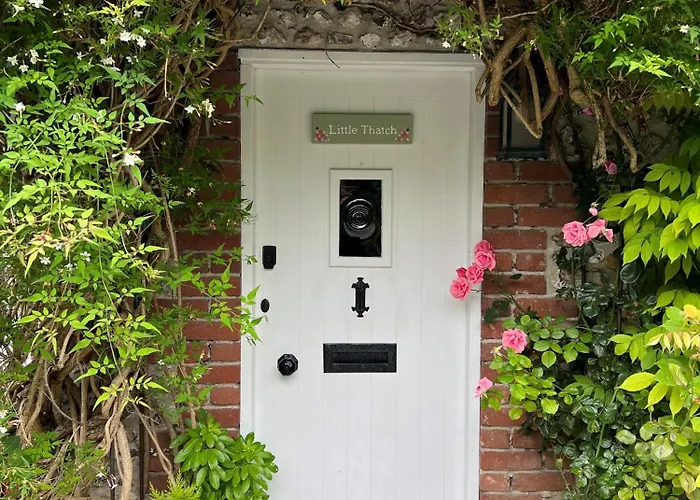 Little Thatch Cottage - Cerne Abbas, Dorset